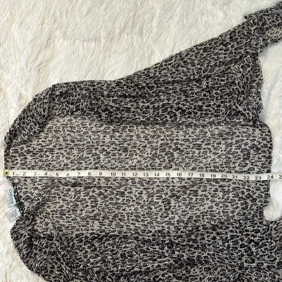 Chico's Travelers, Black and White Cardigan Sweater, size Chico’s 3, US XL - Picture 8 of 9